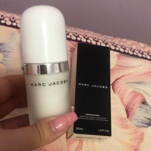 Marc Jacobs Undercover Coconut Face Primer